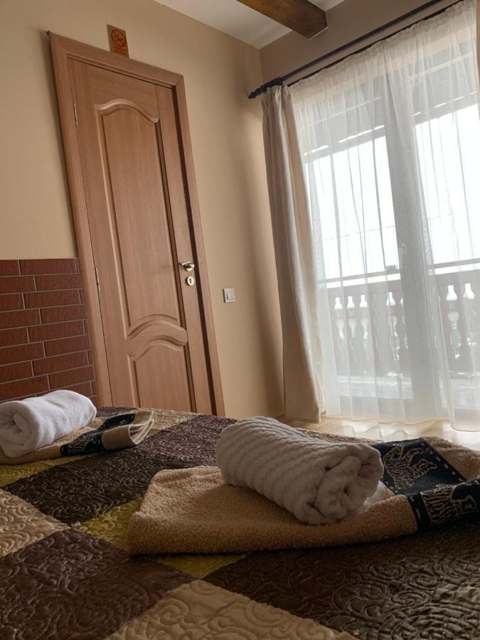 Pensiunea Haiduc Sacele Brasov Dış mekan fotoğraf