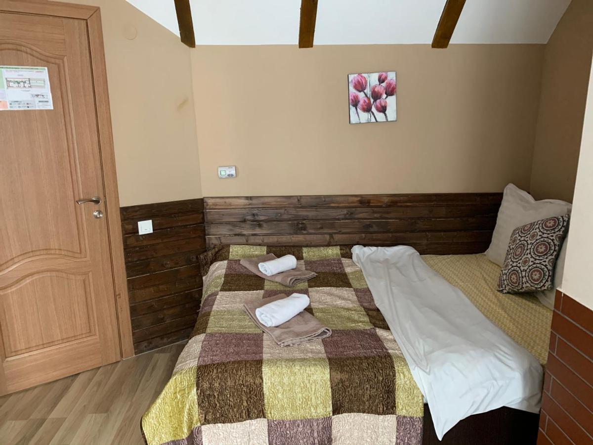 Pensiunea Haiduc Sacele Brasov Dış mekan fotoğraf
